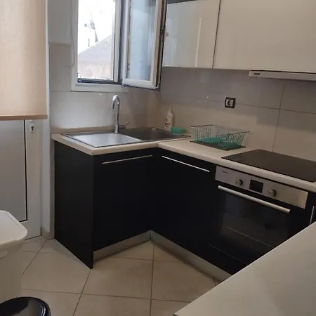 Saints, Special Offer Apartment *